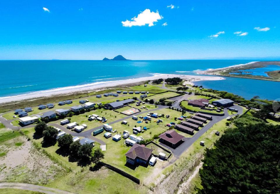 Thornton Beach Holiday Park Hotel Exterior photo